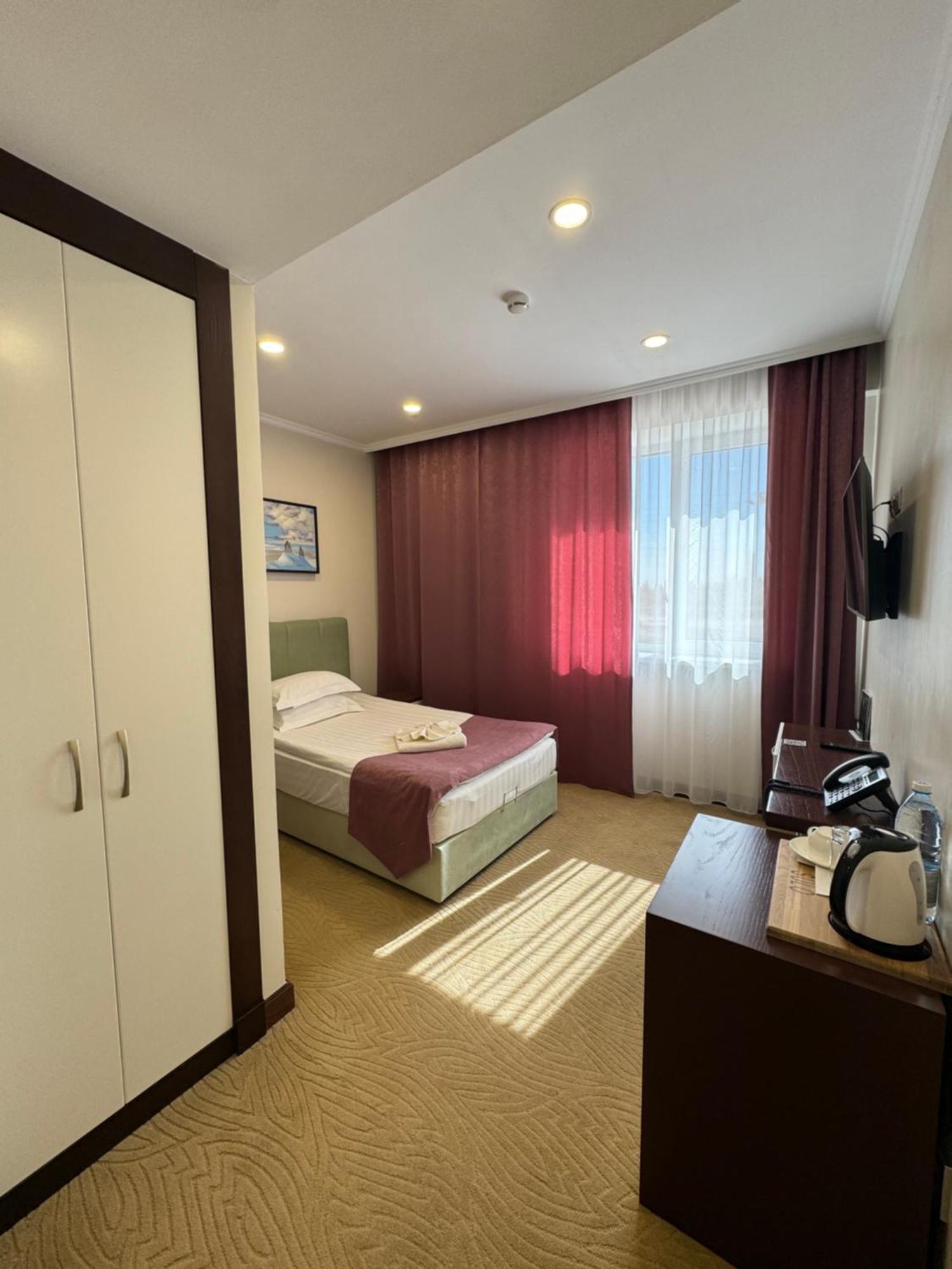 Sulo Atyrau Hotel Zewnętrze zdjęcie