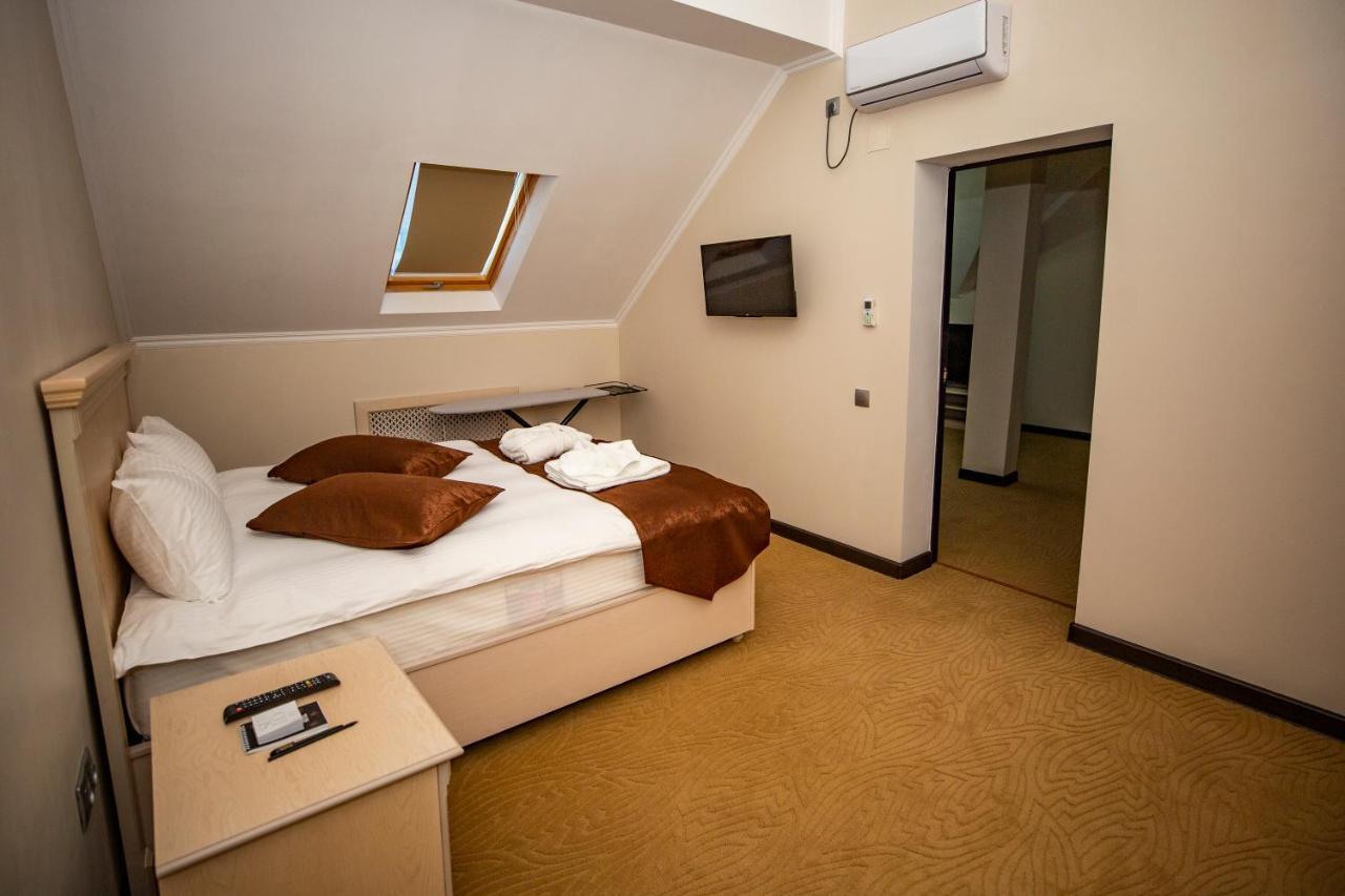 Sulo Atyrau Hotel Zewnętrze zdjęcie